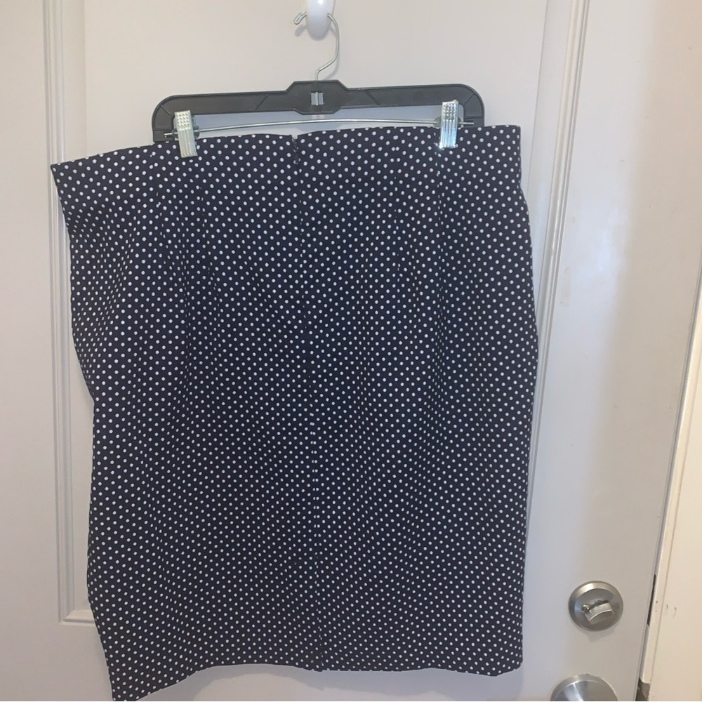 Lane Bryant Women’s Blue Polka Dot Pencil Skirt Size 22 - Picture 4 of 5